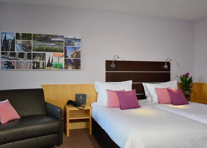 Uhu Garni 3* Colonia