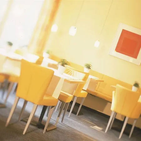 Uhu Garni Otel 3*