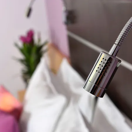 Uhu Garni 3* Kolonia