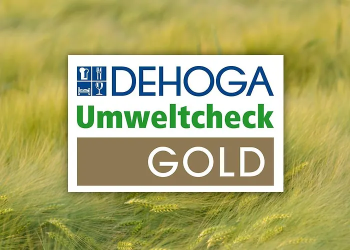 Uhu Garni מלון 3*