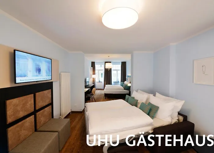 Hotel Uhu Garni 3*