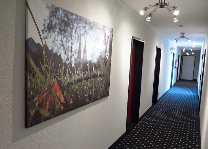 Uhu Garni Hotel Cologne