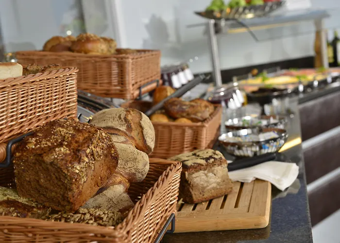 Отель Uhu Garni